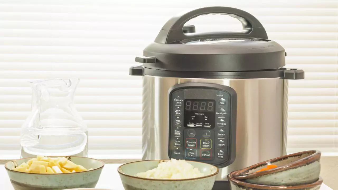 Electric Pressure Cooker